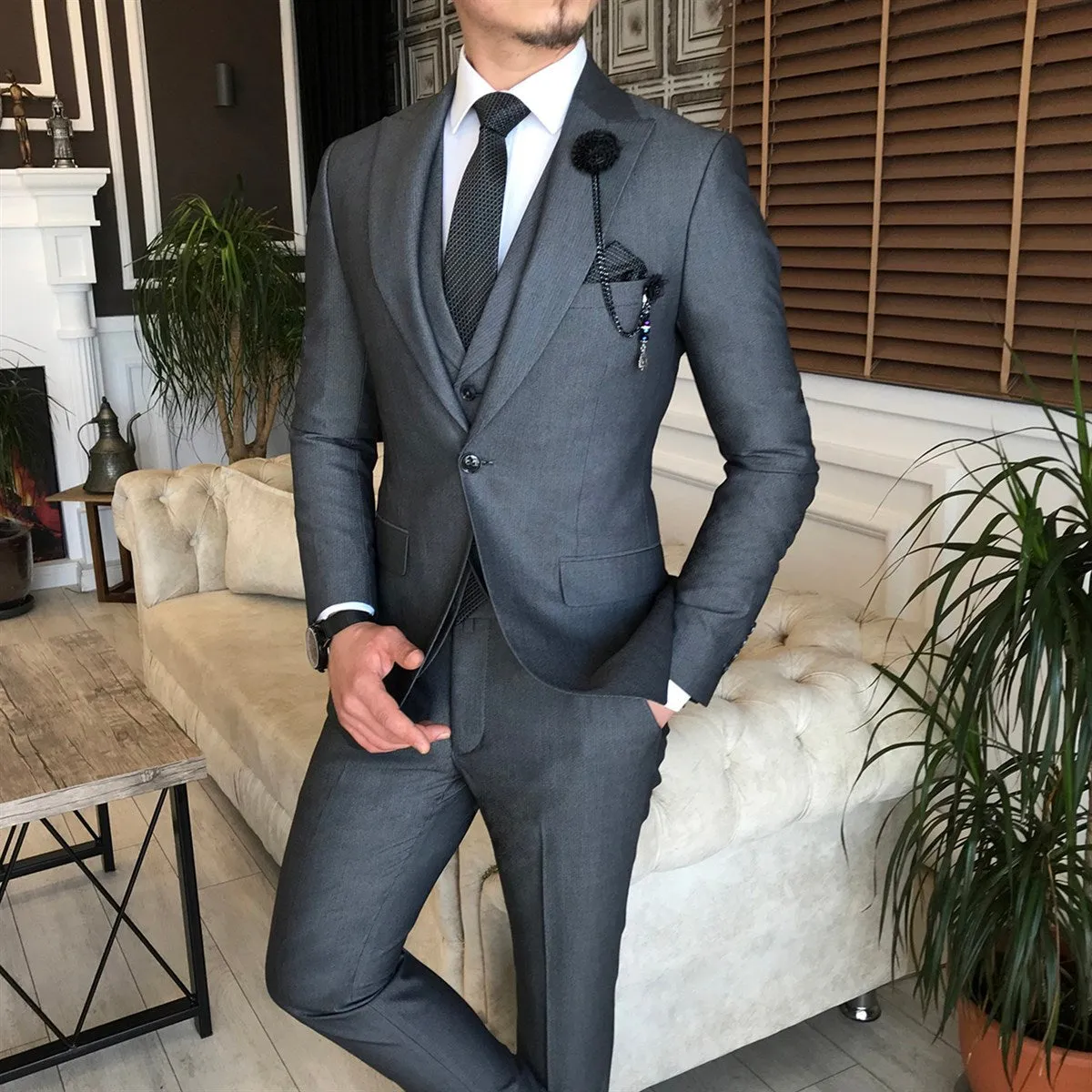 Bojoni Grey Slim-Fit Suit 3-Piece