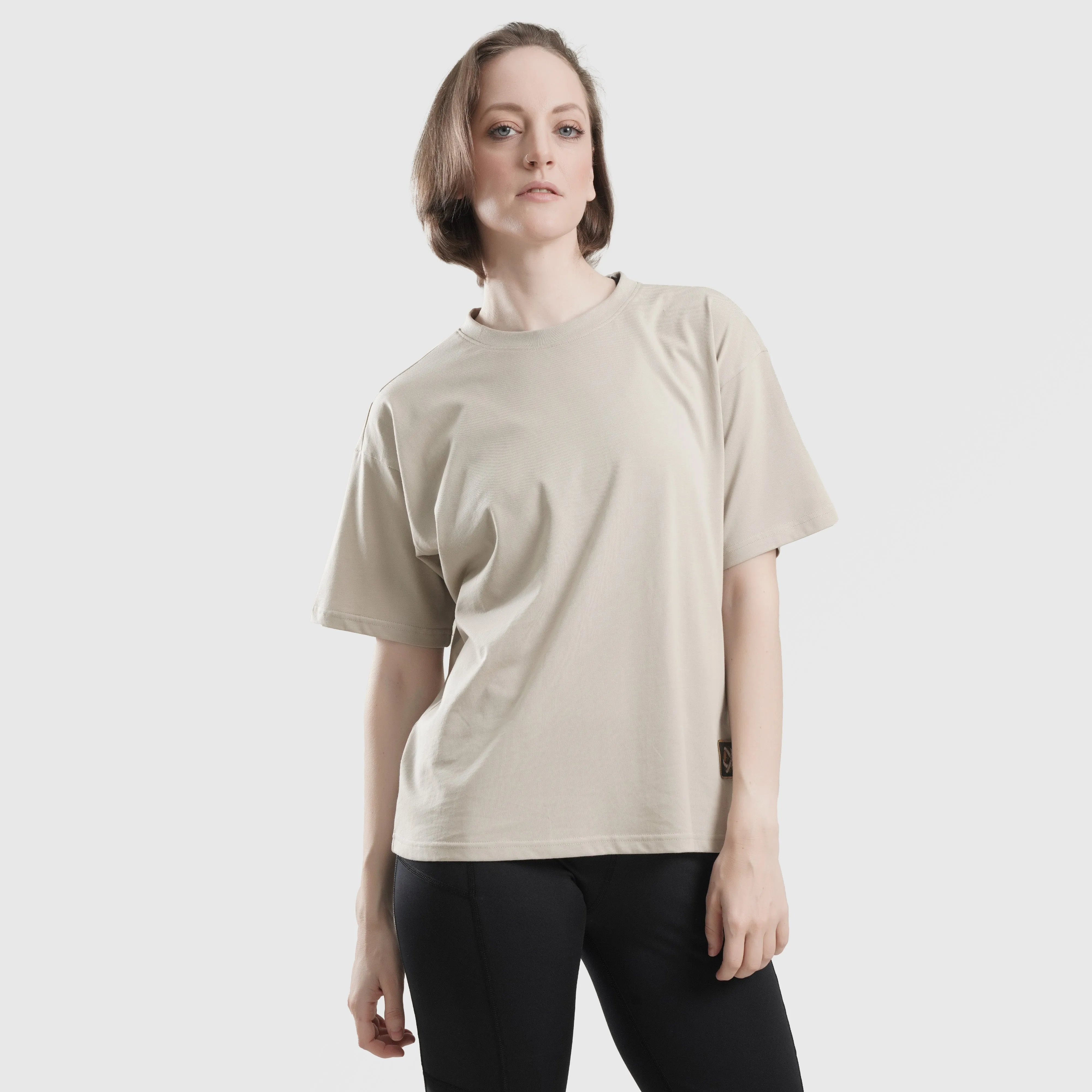 Efforless Swing Tee (Beige)