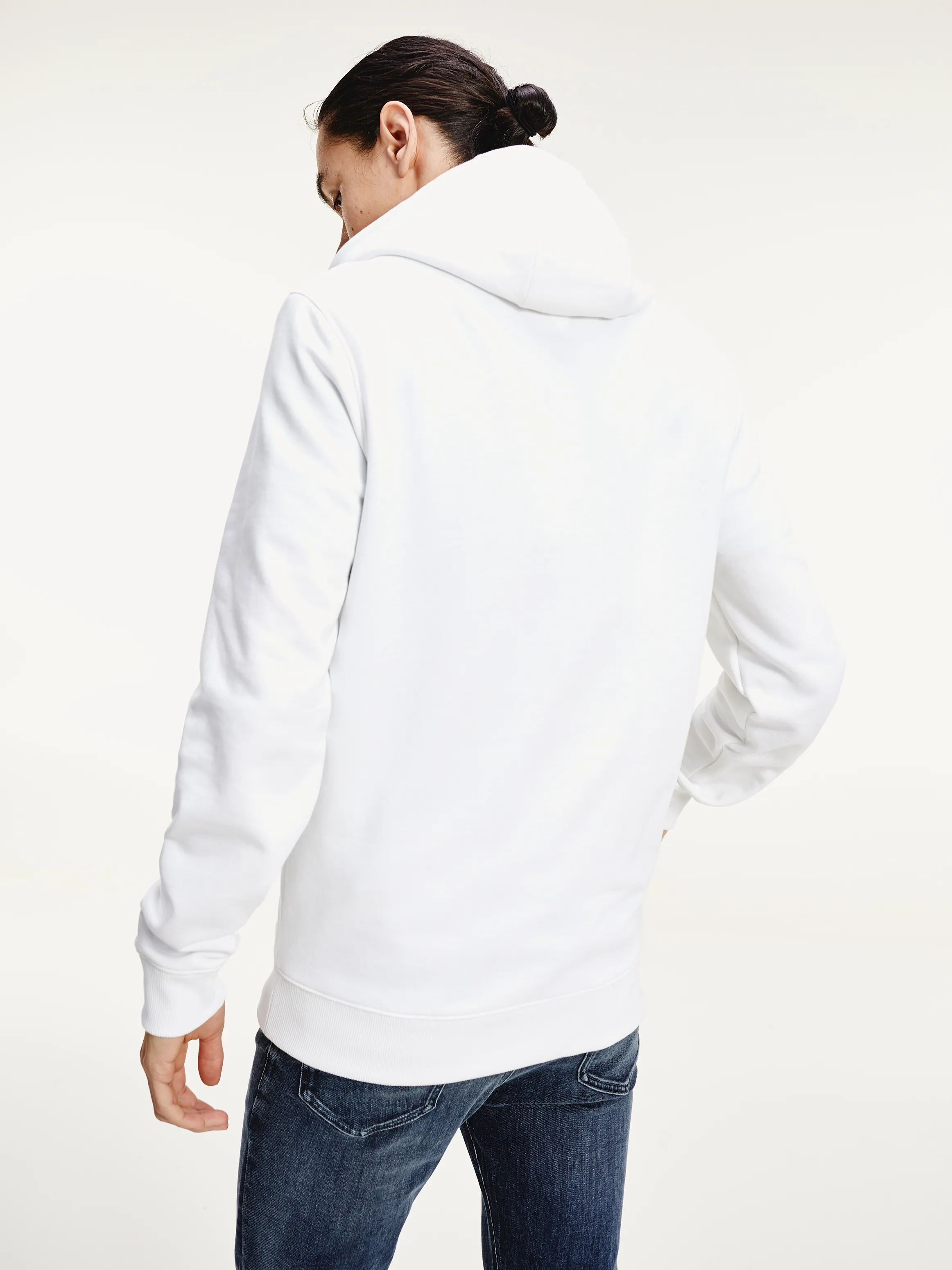 Essential Graphic Hoodie | Sweatshirts & Hoodies | Tommy Hilfiger