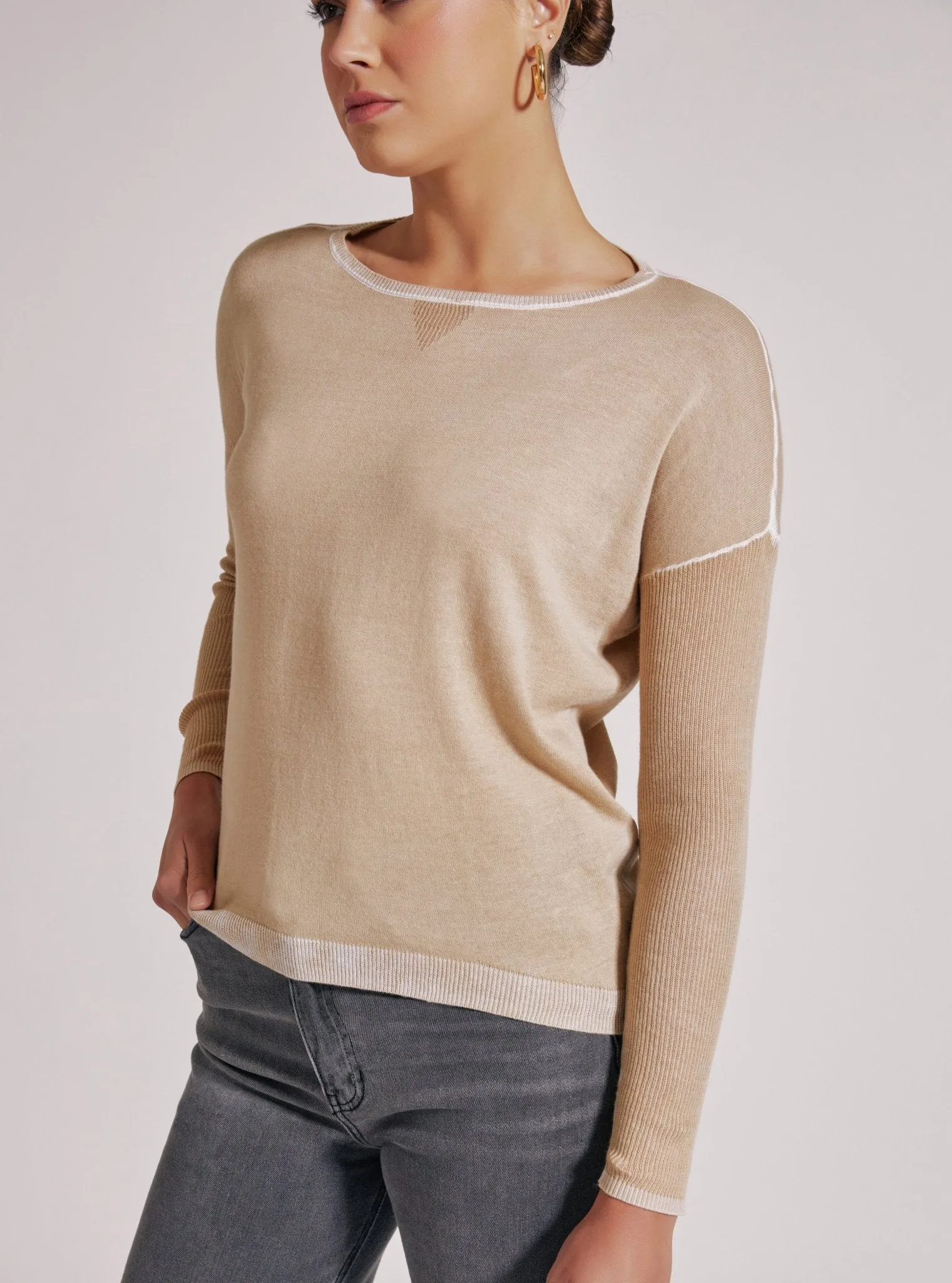 Huntress Boyfriend Sweater - Irish Cream