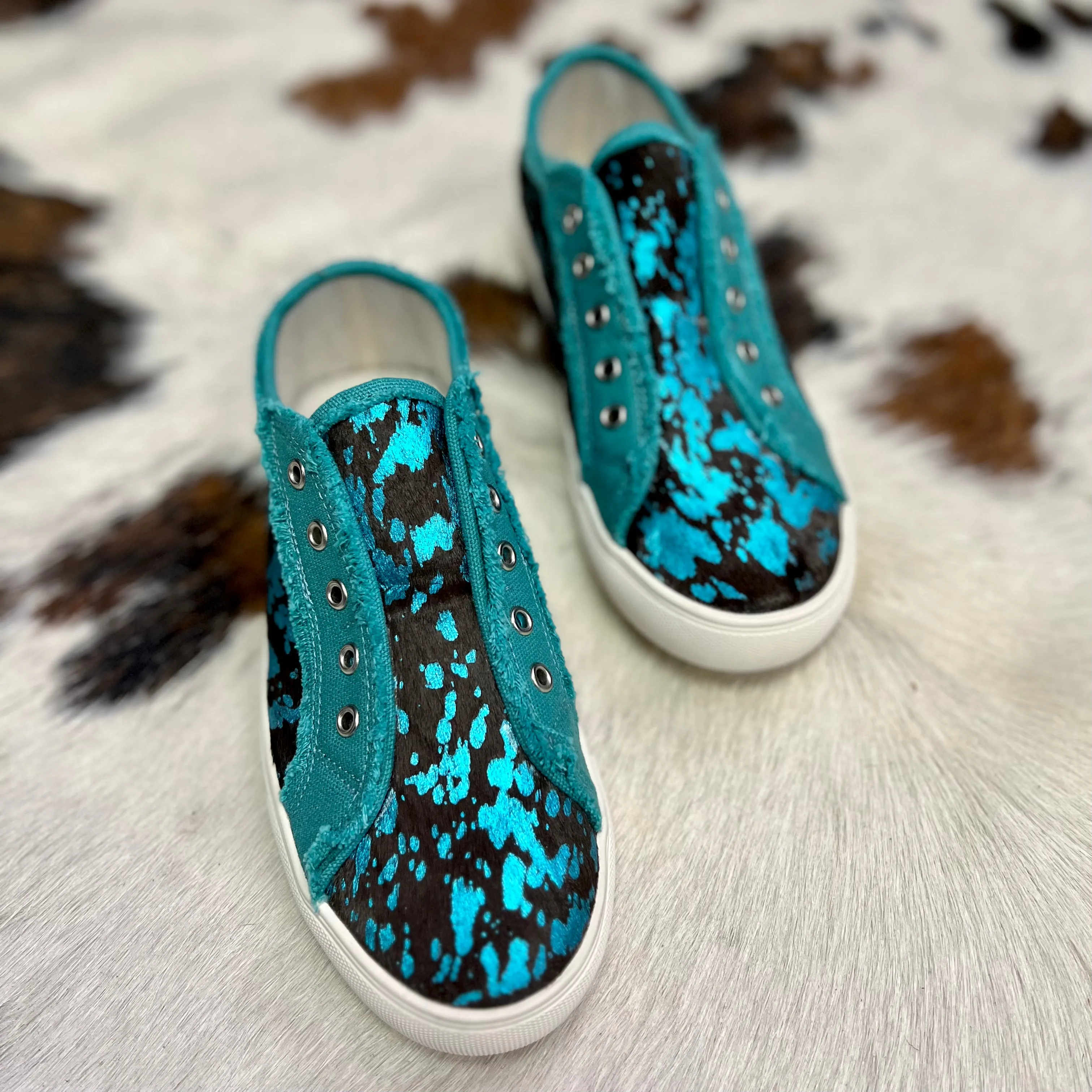 Montana West Turquoise Cow Print Sneakers