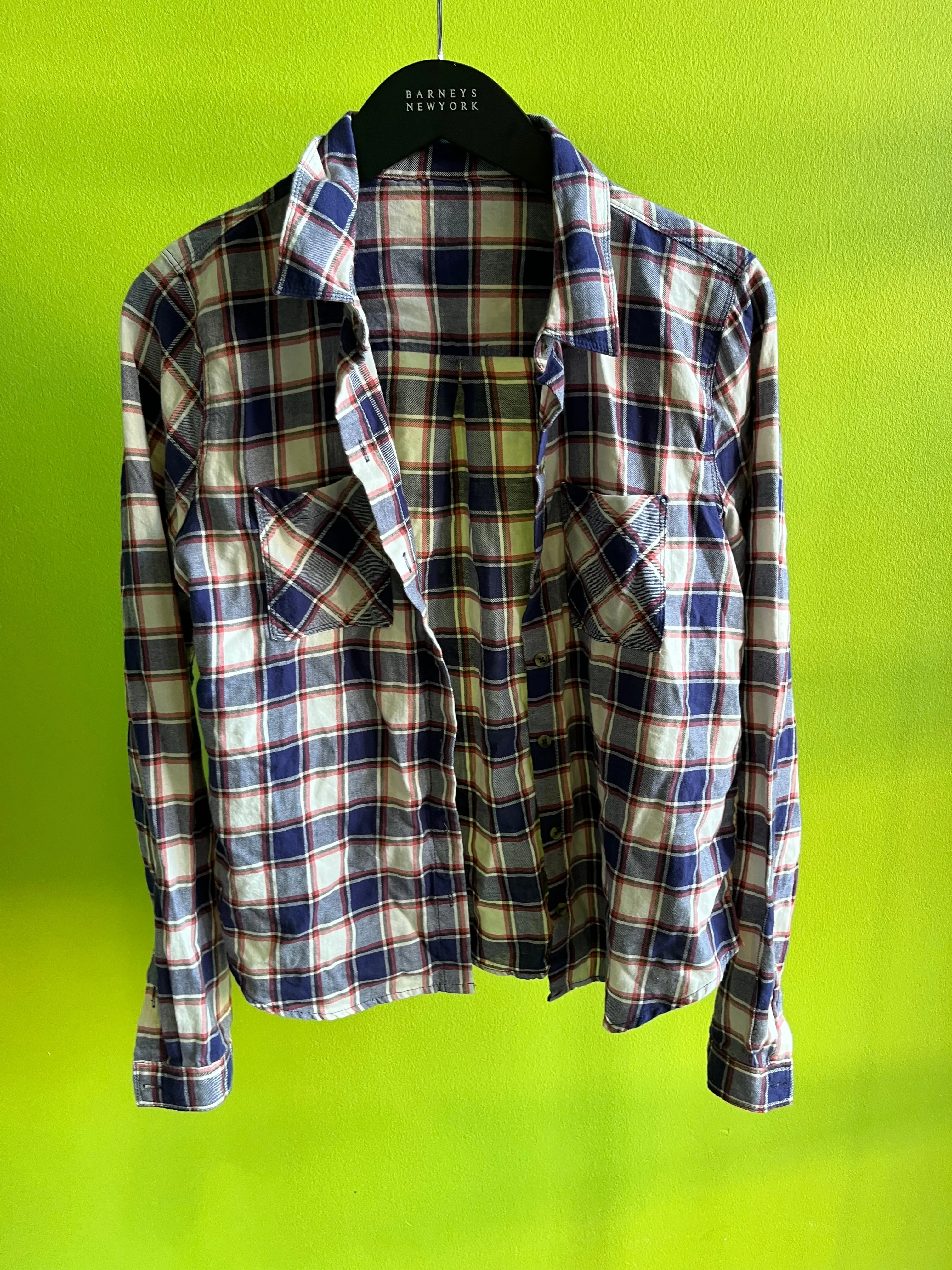 NEW GIRL: Jessica Day's Plaid Flannel Shirt Collections