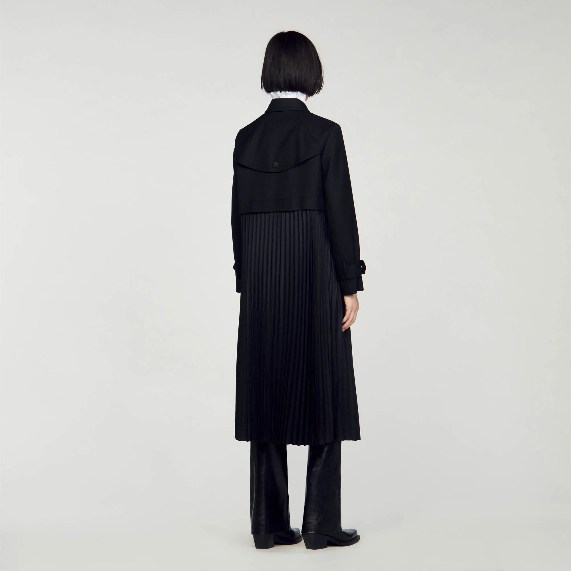 Pleated trench coat