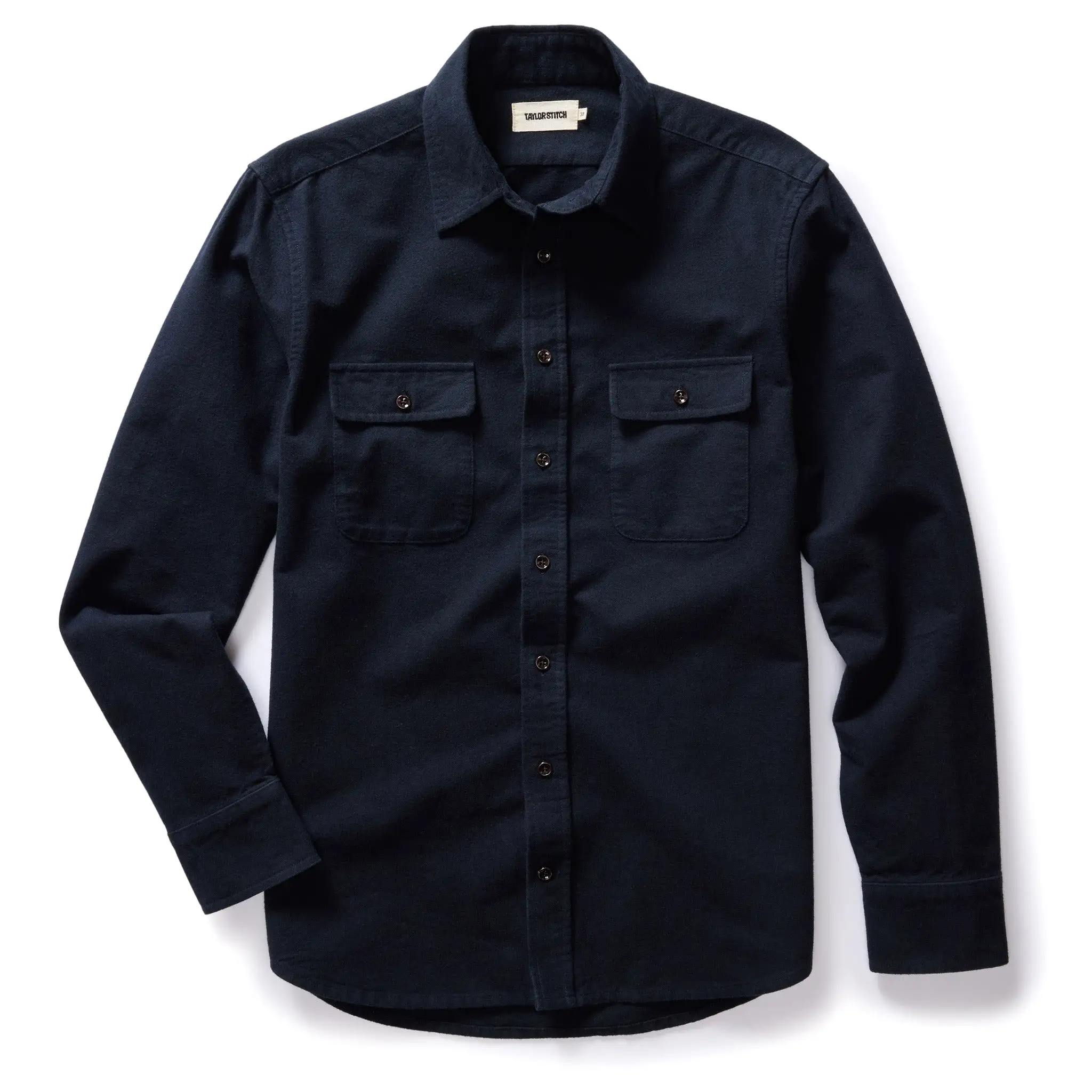 The Yosemite Shirt in Dark Navy