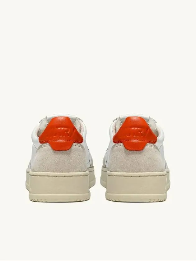 Women's Medalist Low Top Sneakers White Orange