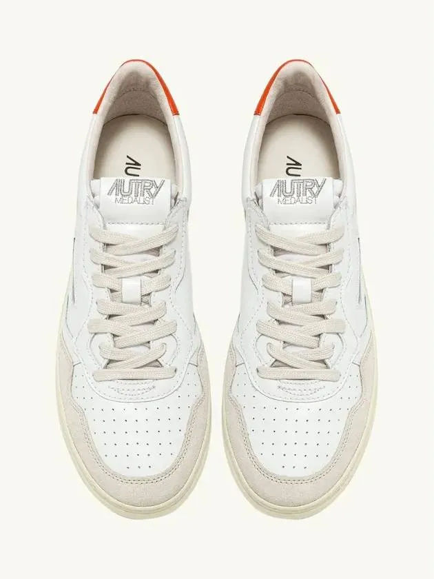 Women's Medalist Low Top Sneakers White Orange